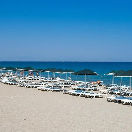 Camyuva Luna Szálloda Kemer